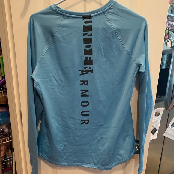 UnderArmour Athletic Top ColdGear - Picture 2 of 3